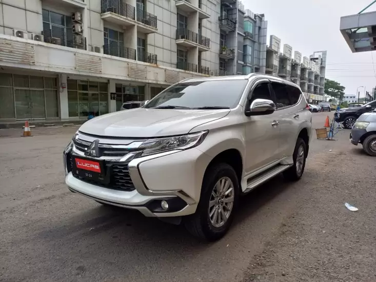 Rp 413,000,000 Mitsubishi Pajero Sport Exceed A/T 2.5 2019